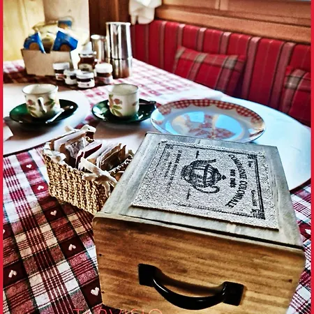 Gruenwald Huette 木屋 塔尔维西奥